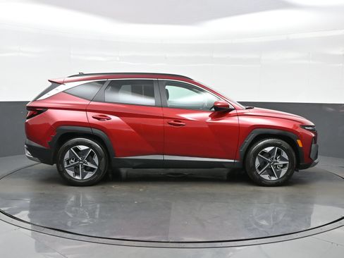 Certified 2025 Hyundai Tucson SEL FWD image 7