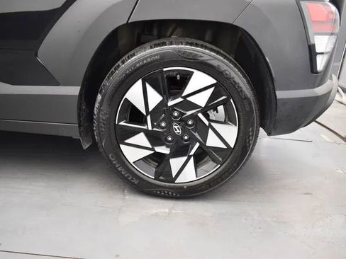 Used 2024 Hyundai Kona SEL FWD image 38