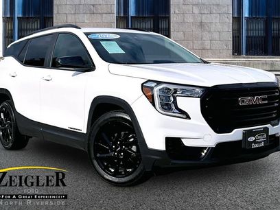 Used 2024 GMC Terrain SLE w/ Elevation Edition
