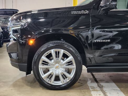 Used 2024 Chevrolet Tahoe High Country w/ Advanced Technology Package AWD/4WD image 18