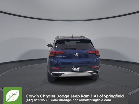 Used 2023 Buick Encore GX Essence w/ Experience Buick Package FWD image 12