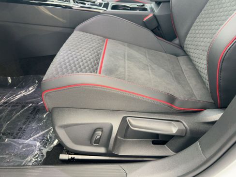 New 2026 Volkswagen Golf SE image 14