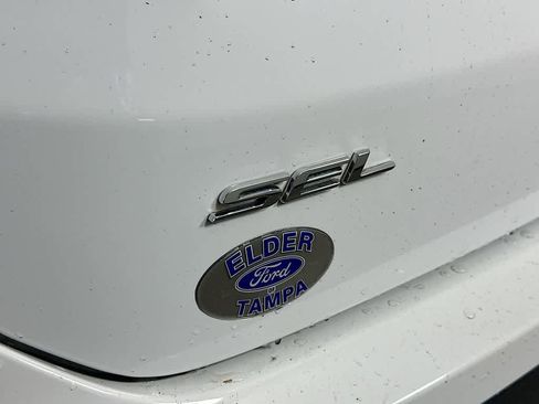 Certified 2022 Ford Edge SEL w/ Convenience Package image 7