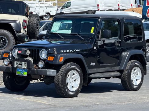 Used 2004 Jeep Wrangler Rubicon w/ Dual Top Group image 8