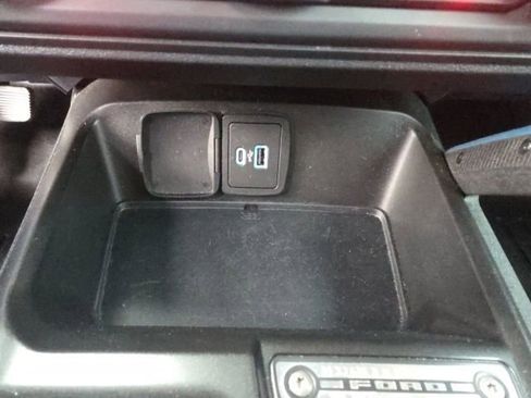 Used 2022 Ford Bronco Wildtrak image 32