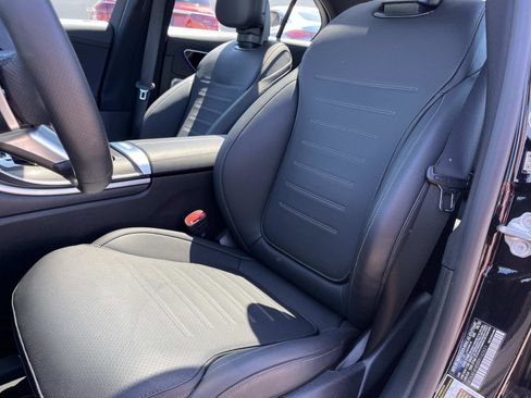Used 2024 Mercedes-Benz C 300 4MATIC Sedan image 23