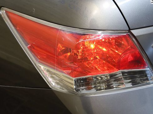 Used 2009 Honda Accord EX-L image 18