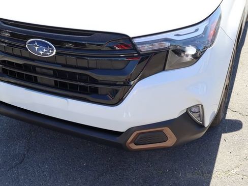 Used 2025 Subaru Forester Sport w/ Popular Package #1 AWD/4WD image 10