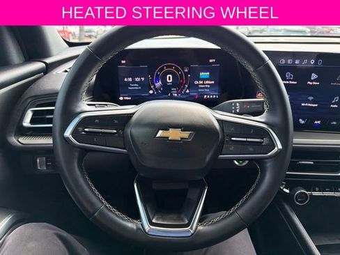 Used 2024 Chevrolet Traverse LT FWD image 20