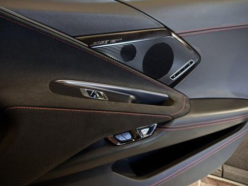 Used 2024 Chevrolet Corvette Stingray Premium Cpe w/ Z51 Performance Package image 14