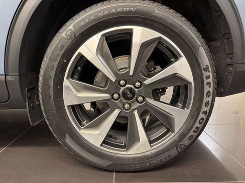 Certified 2023 Ford Escape Platinum AWD/4WD image 7
