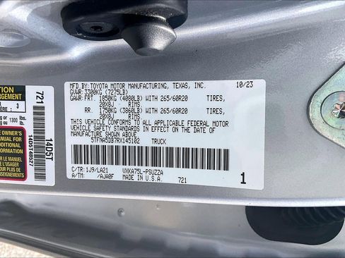 Used 2024 Toyota Tundra Platinum image 37