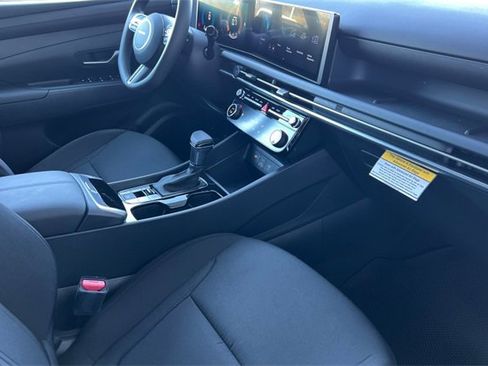 New 2026 Hyundai Tucson SEL image 16