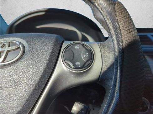 Used 2014 Toyota Camry SE image 17