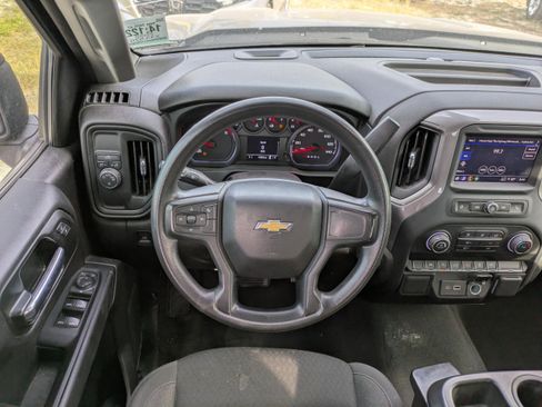 Used 2022 Chevrolet Silverado 1500 Custom RWD image 14
