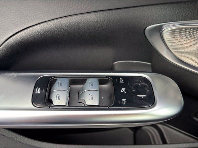 New 2026 Mercedes-Benz C 300 4MATIC Sedan image 37