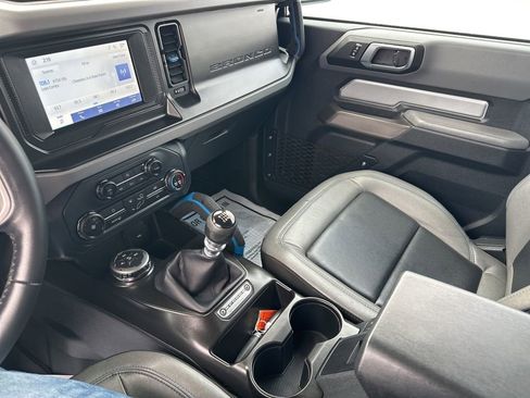 Used 2022 Ford Bronco Black Diamond image 30