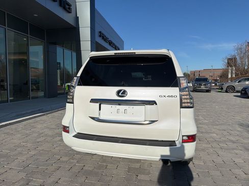Used 2022 Lexus GX 460 Premium w/ Premium Plus Package image 14