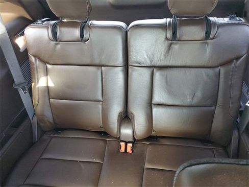 Used 2024 Ford Explorer King Ranch w/ Technology Package image 13