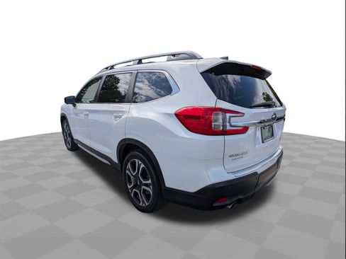 Used 2023 Subaru Ascent Limited w/ Technology Package AWD/4WD image 6