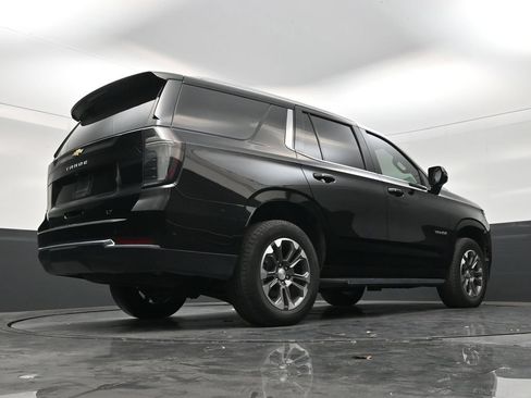 Used 2025 Chevrolet Tahoe LT w/ Comfort Package RWD image 23
