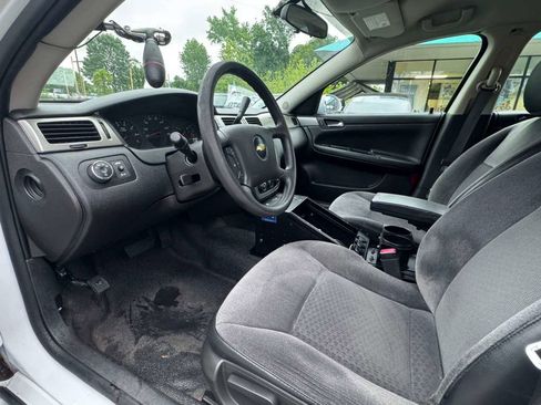 Used 2016 Chevrolet Impala Police FWD image 11
