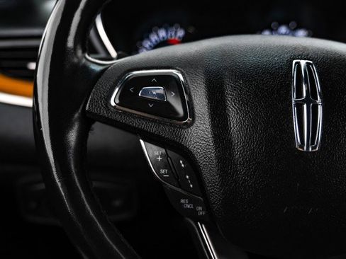 Used 2019 Lincoln MKC Reserve AWD/4WD image 15