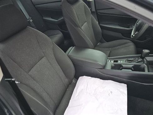 Used 2023 Honda Accord EX image 6