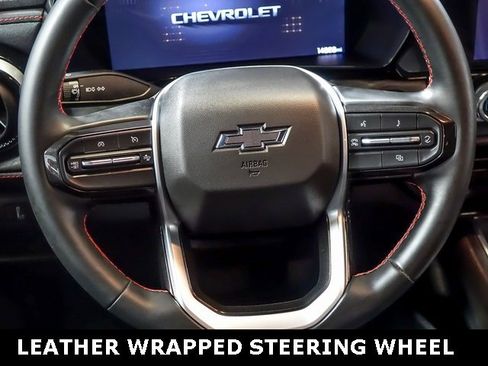 Used 2024 Chevrolet Colorado Z71 w/ Z71 Convenience Package 2 image 18