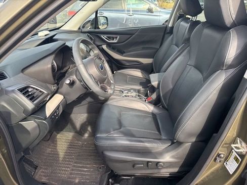 Used 2022 Subaru Forester Limited w/ Popular Package #2 image 6