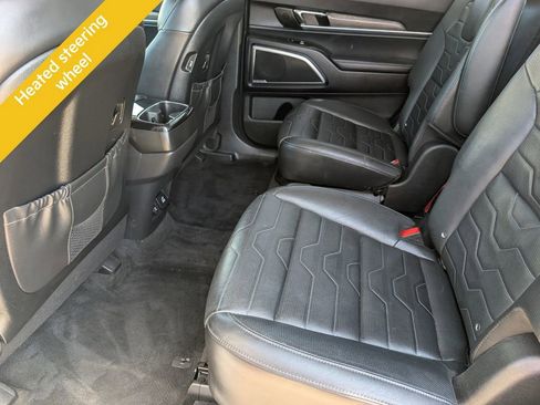 Used 2021 Kia Telluride SX w/ SX Prestige Package AWD/4WD image 19