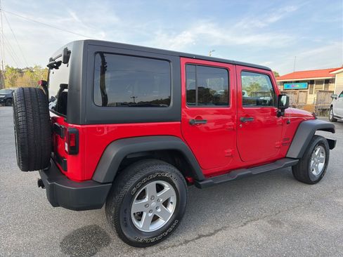 Used 2015 Jeep Wrangler Unlimited Sport w/ Quick Order Package 24S image 4