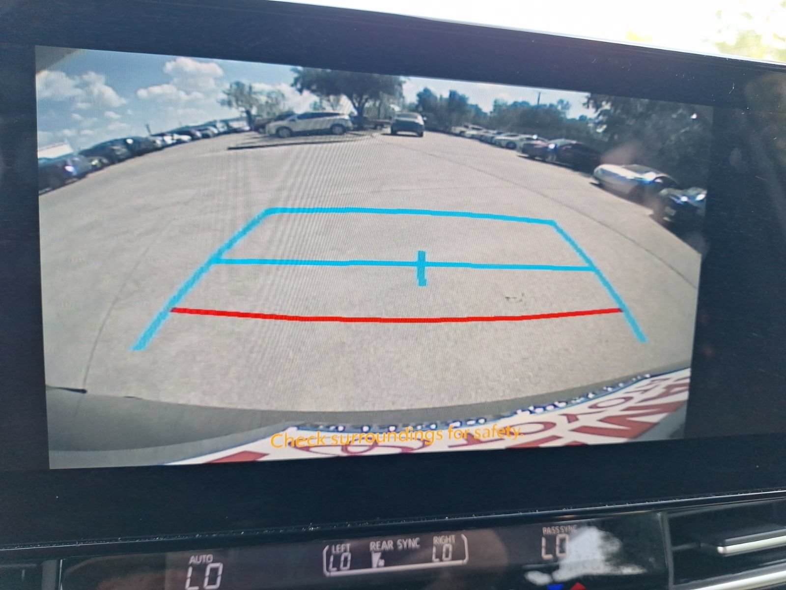 Used 2026 Toyota Sienna XSE AWD/4WD image 25