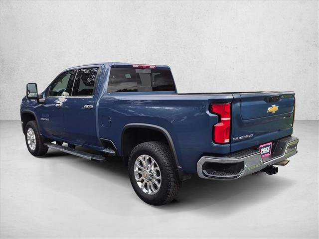 Used 2025 Chevrolet Silverado 2500 LTZ w/ LTZ Convenience Package AWD/4WD image 8