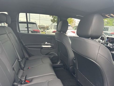 New 2026 Mercedes-Benz GLB 250 image 26
