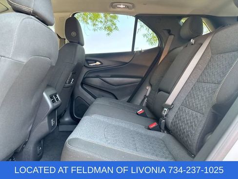 Certified 2024 Chevrolet Equinox LT FWD image 24