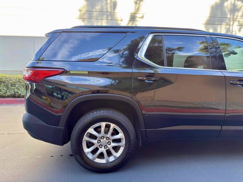 Used 2019 Chevrolet Traverse LT image 5