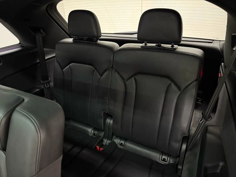 Used 2019 Audi Q7 3.0T Premium Plus w/ Premium Plus Package image 18