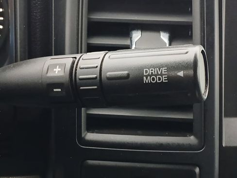 Used 2018 Ford F150 XL w/ Equipment Group 101A Mid image 11