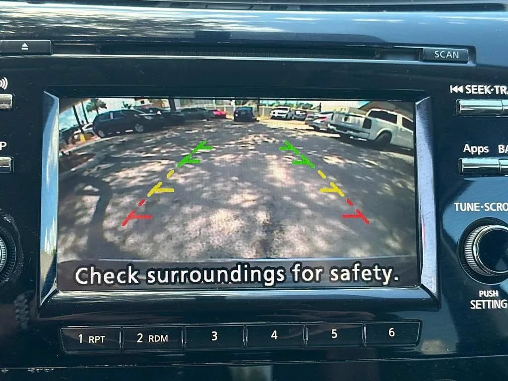 Used 2016 Nissan Murano S AWD/4WD image 27