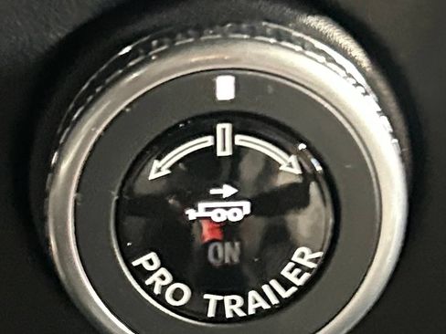 New 2026 Lincoln Navigator Reserve AWD/4WD image 81