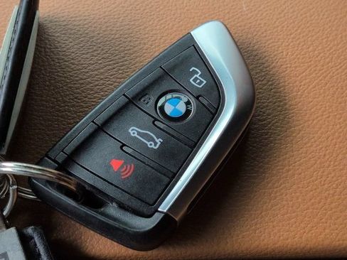 Used 2022 BMW Z4 sDrive30i w/ Premium Package RWD image 27