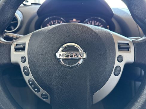 Used 2011 Nissan Rogue SV FWD image 24