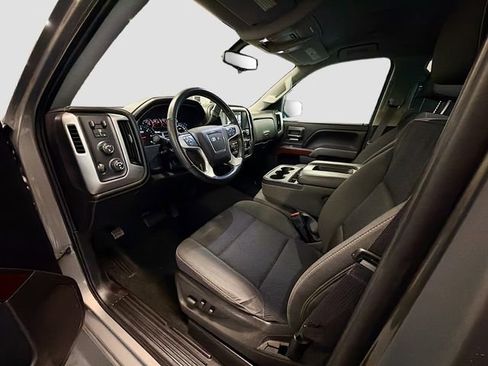 Used 2017 GMC Sierra 1500 SLE w/ SLE Value Package image 19