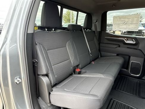 New 2026 GMC Sierra 1500 SLE w/ Preferred Package RWD image 23