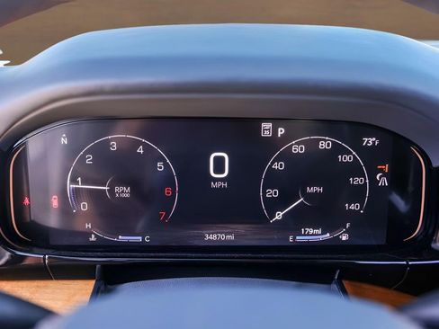 Used 2024 Jeep Grand Wagoneer Series III AWD/4WD image 11