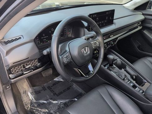 Used 2024 Honda Accord EX-L image 10
