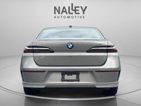 Certified 2024 BMW i7 xDrive60 image 4