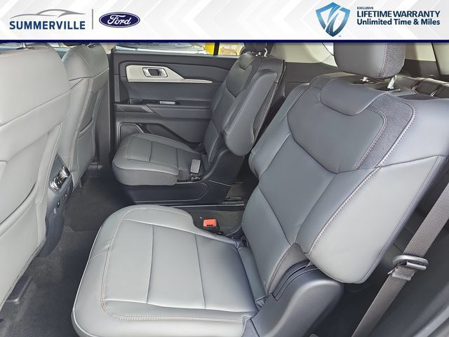 New 2026 Ford Explorer Active w/ Active Comfort Package RWD image 17