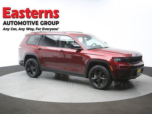 Used 2023 Jeep Grand Cherokee L Laredo image 48